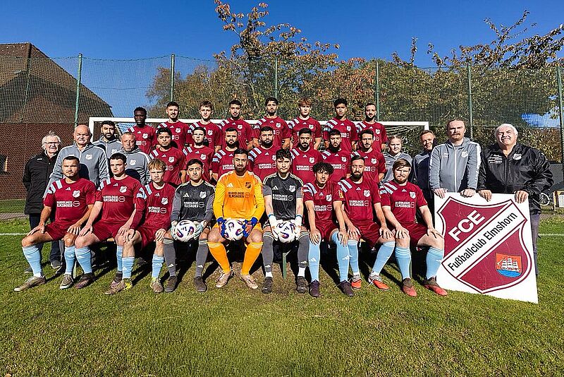 Das aktuelle Mannschaftsfoto der 1. Herren des FC Elmshorn